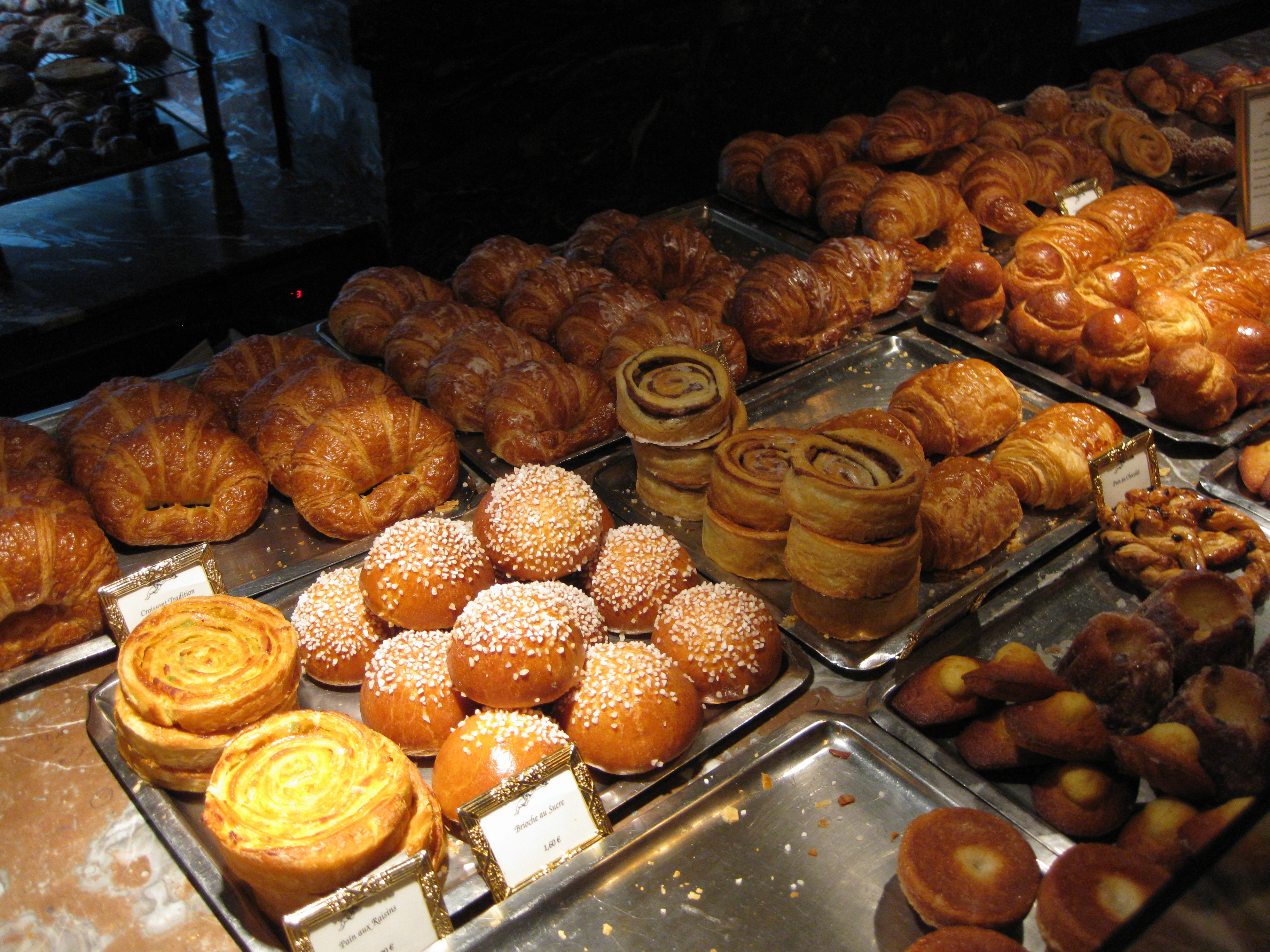 Pastries at La durée