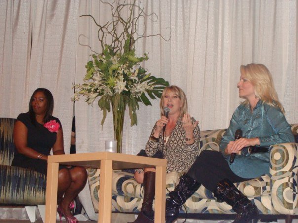 Corinna and Holly with Tammie Reed